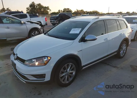 2017 Volkswagen Golf Alltrack S из США, поврежденный, VIN 3VWH17AU5HM519156